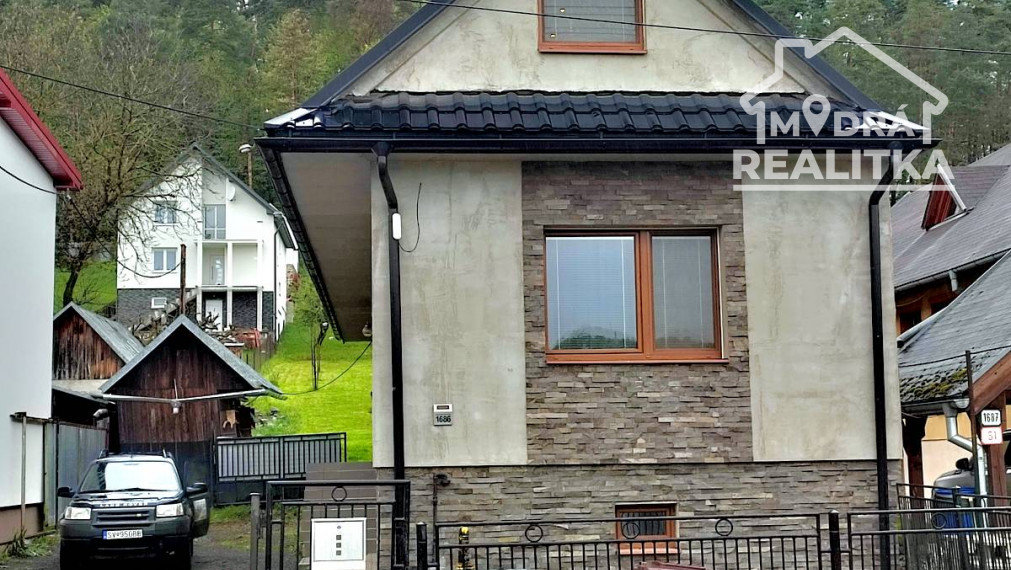 Rodinný dom v Snine na predaj.