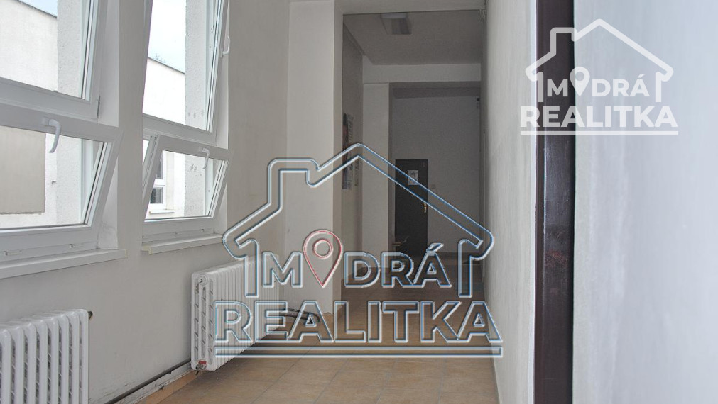 Na predaj samostatné kancelárske priestory v Humennom