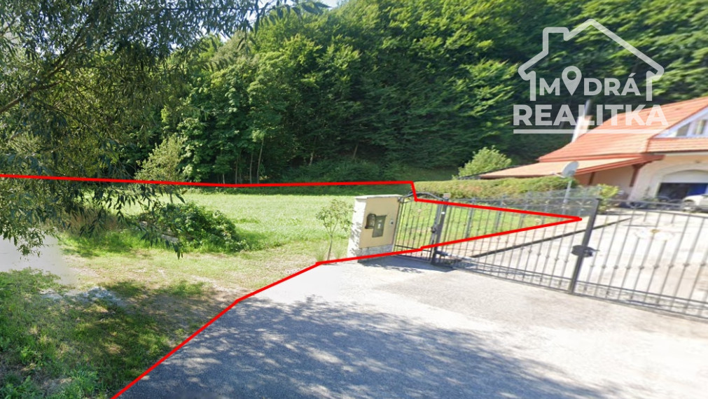 Pozemok pod lesom na predaj – Snina, Jesenského