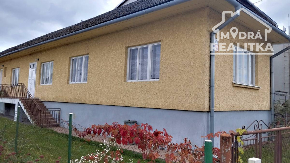PREDANÝ -  Rodinný dom na predaj