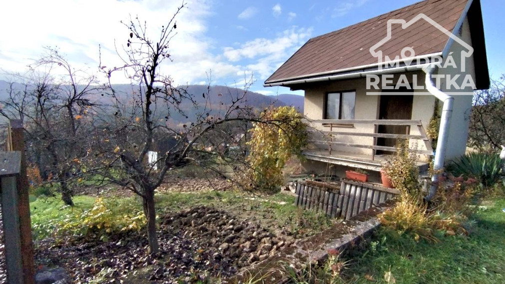 Murovaná záhradná chatka na predaj