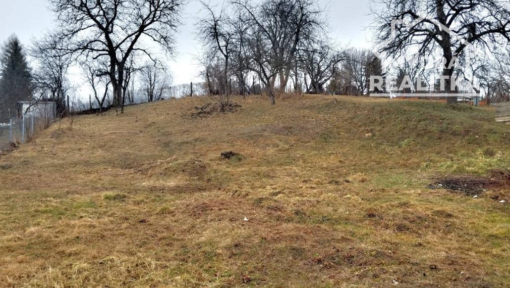 Malebná chalupa v podhorskej obci Habura