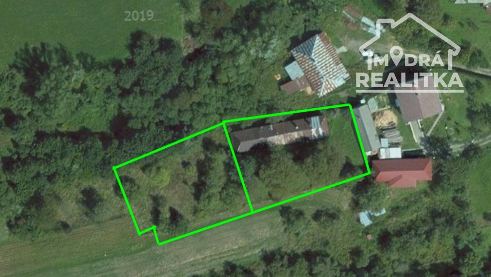 Chalupa na samote s dvoma  pozemkami – Pichne, okres Snina