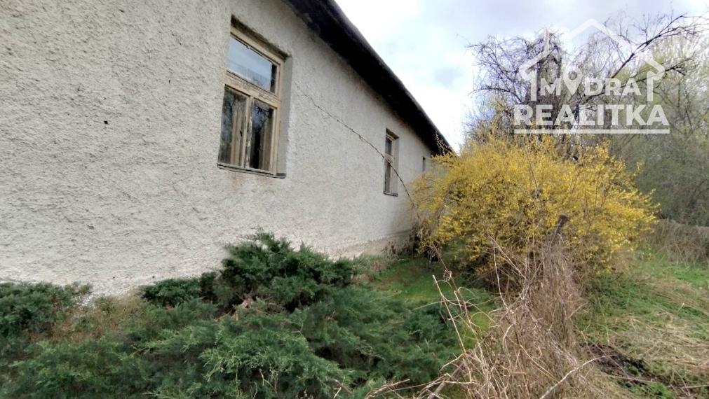 Chalupa na samote s dvoma  pozemkami – Pichne, okres Snina