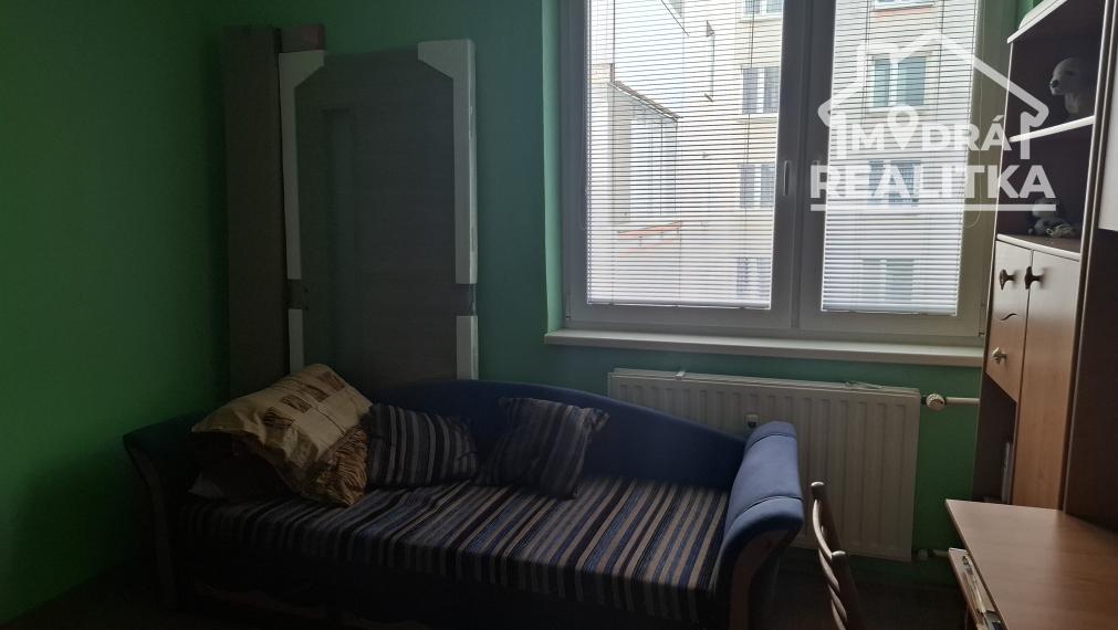 Predám 4-izbový byt