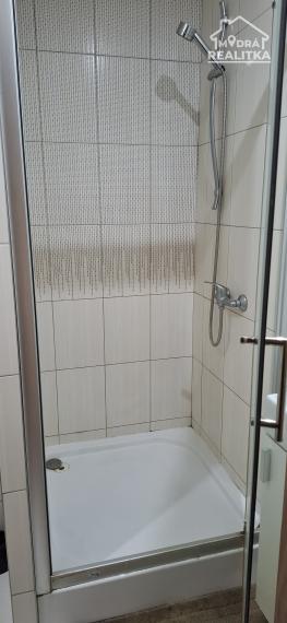 Predám 4-izbový byt