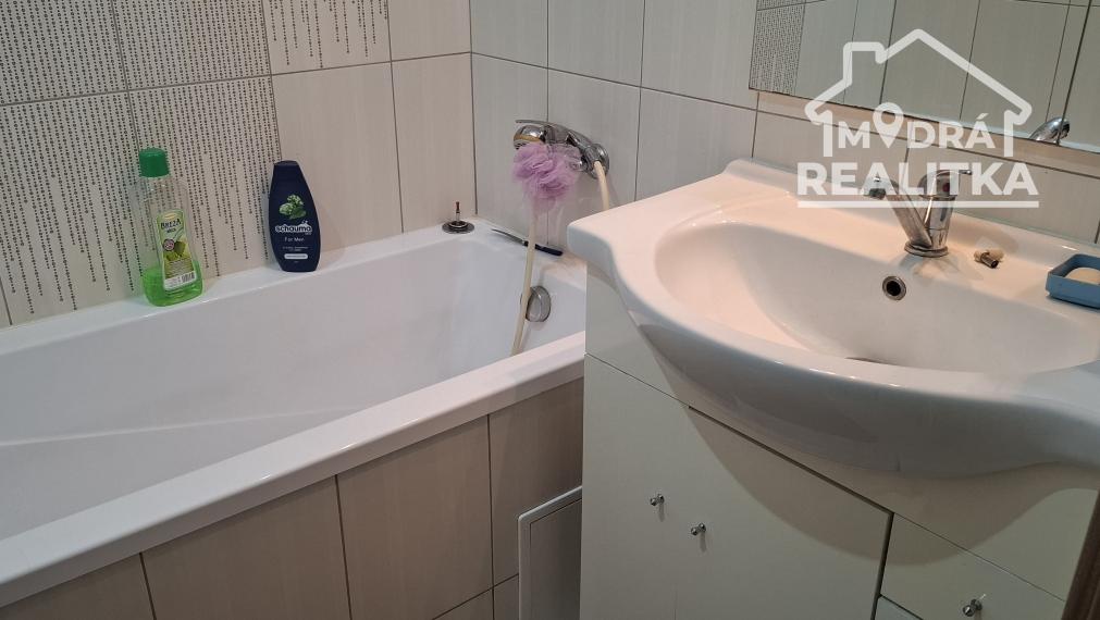 Predám 4-izbový byt