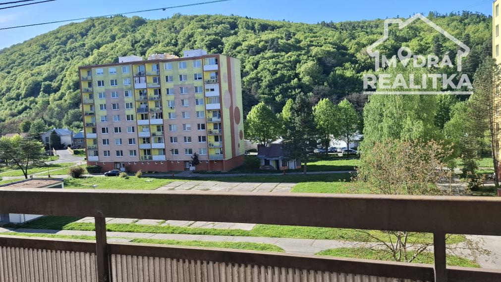 Predám 4-izbový byt