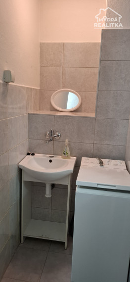 Predám 1-izbový byt