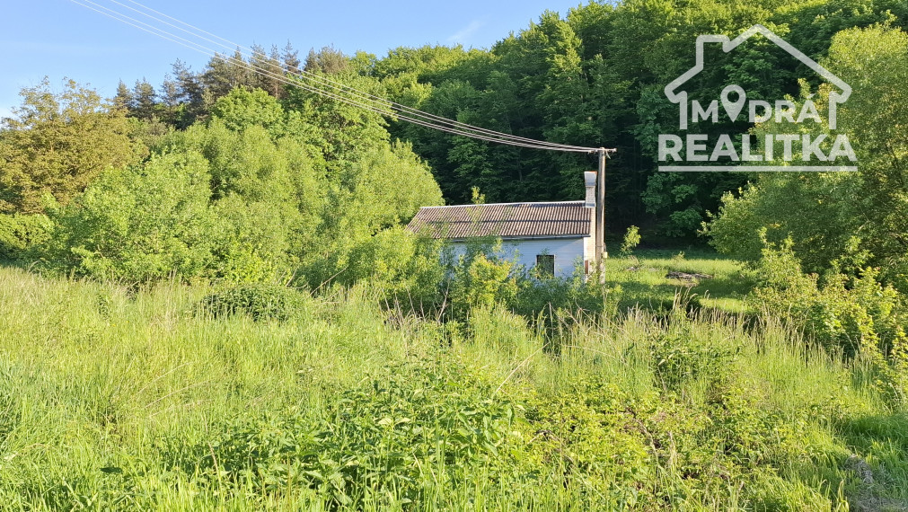 Stavebný pozemok pod lesom - ul. Jesenského