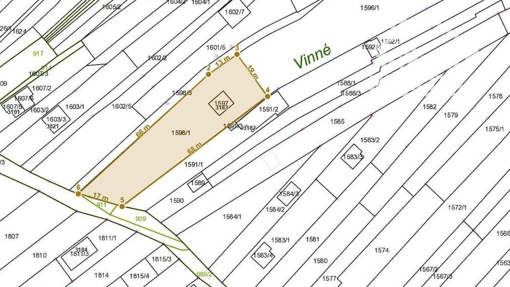 Rekreačný pozemok s chatou vo viniciach – Vinné, Zemplínska šírava