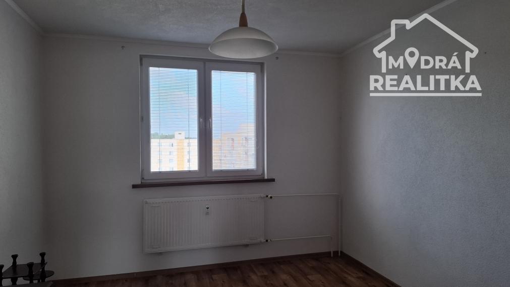 ZNÍŽENÁ CENA - 3-izbový byt -Komenského