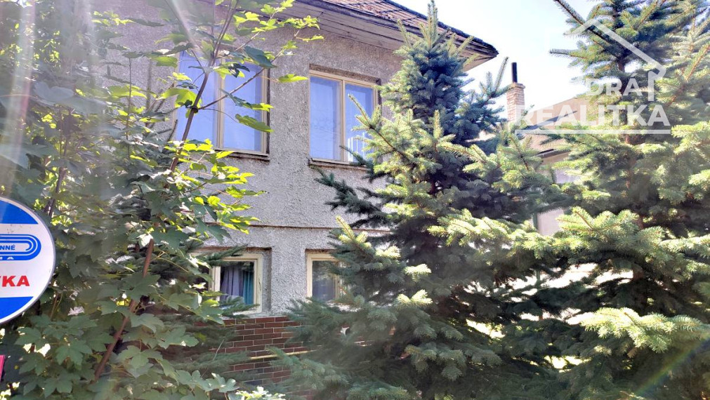 Rodinný dom v Dlhom nad Cirochou na predaj.