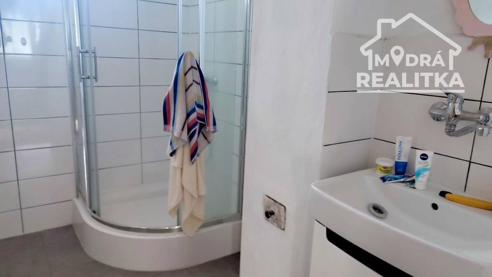 Rodinný dom v Dlhom nad Cirochou na predaj.