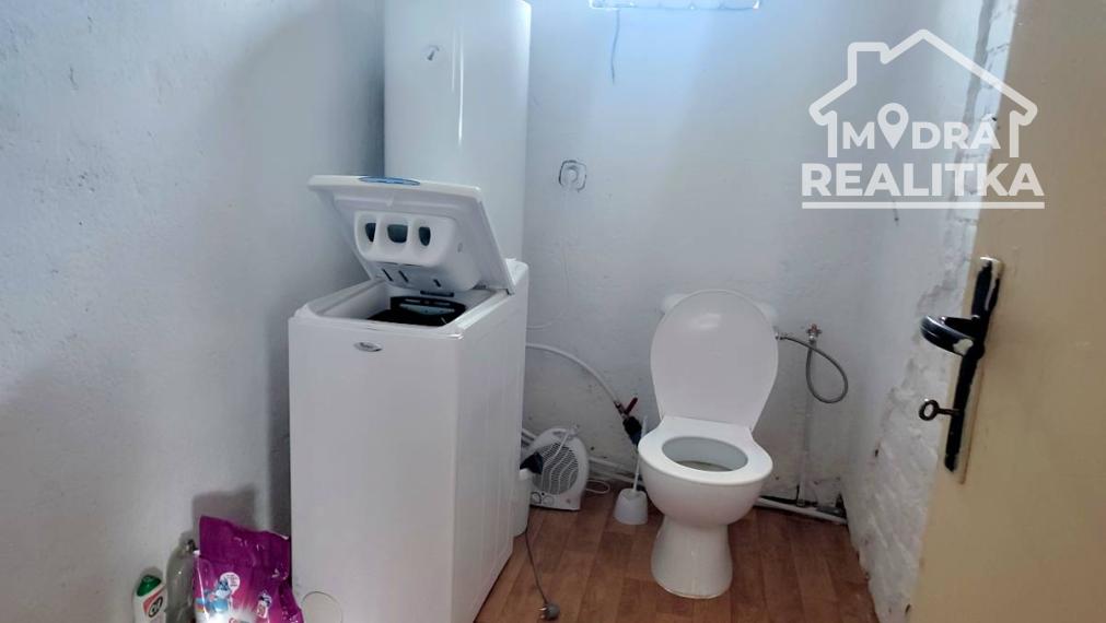 Rodinný dom v Dlhom nad Cirochou na predaj.