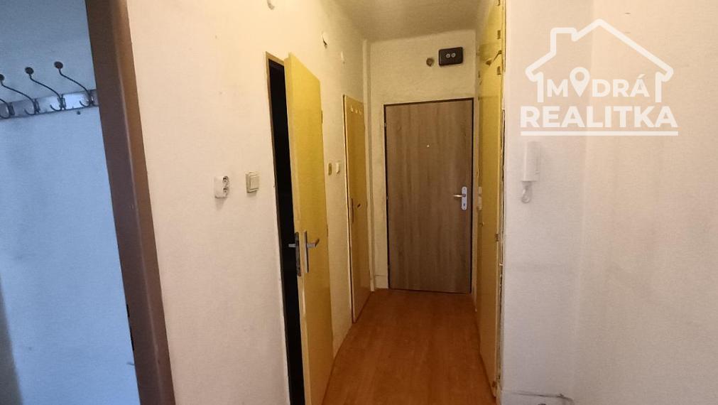 3-izbový tehlový byt v Humennom na predaj – výborná poloha a potenciál!