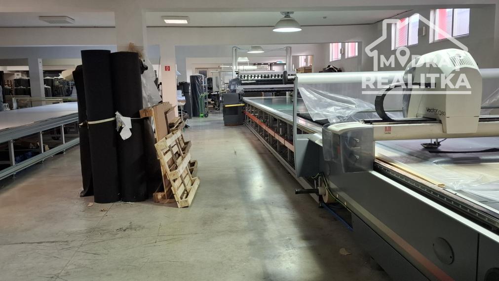 VÝROBNO-PREVÁDZKOVÁ BUDOVA AUTOTEX