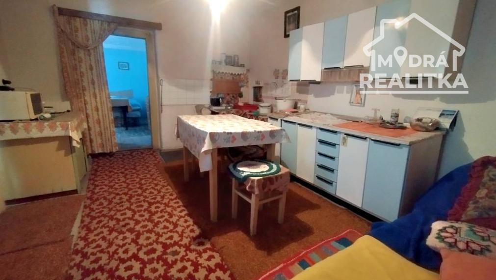 Rodinný dom - chalupa v Ubli na predaj.