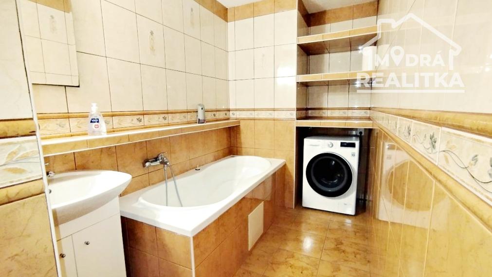 4-izbový byt, 100 m², loggia, Snina – Kukučínova ulica