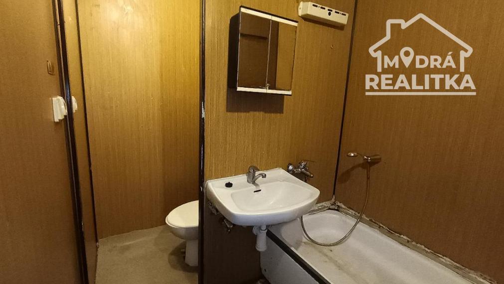 Svetlá garsónka s výhľadom na Laborec a bezbariérovým prístupom (27 m2)