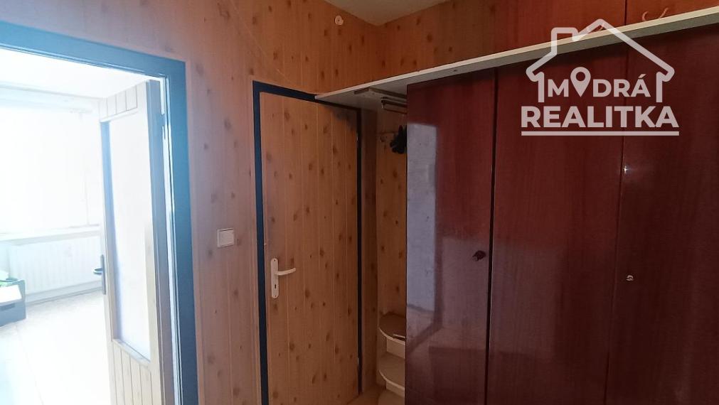 Svetlá garsónka s výhľadom na Laborec a bezbariérovým prístupom (27 m2)