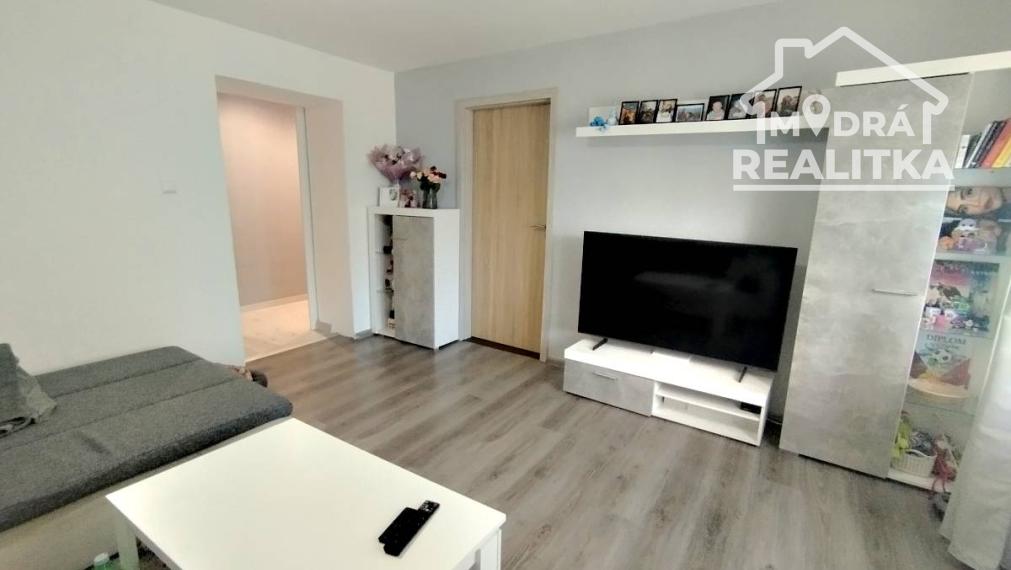 Na predaj 2-iz. (64 m2) byt v centre Humenného