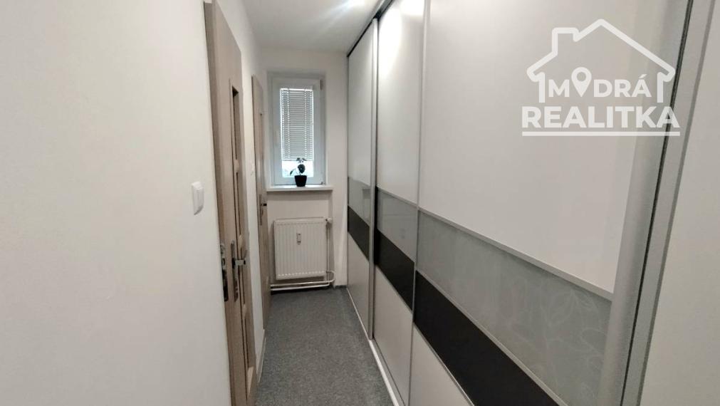 Na predaj 2-iz. (64 m2) byt v centre Humenného