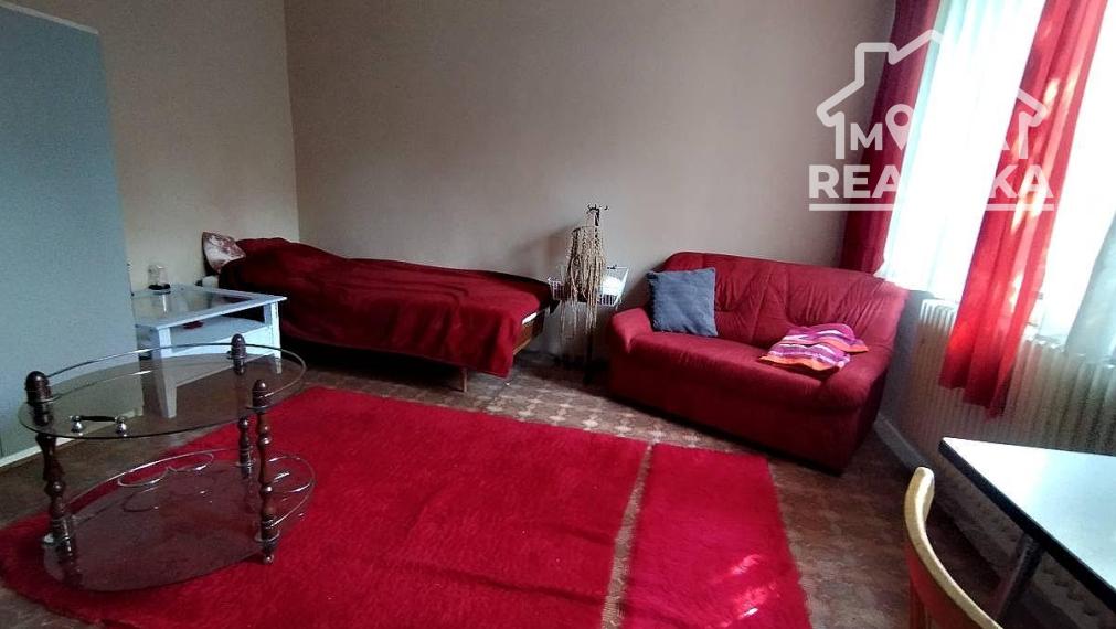 Rodinný dom pod lesom na predaj – Ptičie, časť Podskalka