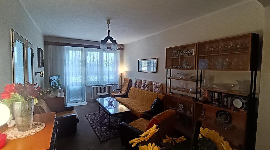 Predané - 4 izbový slnečný byt na Sídlisku IIA