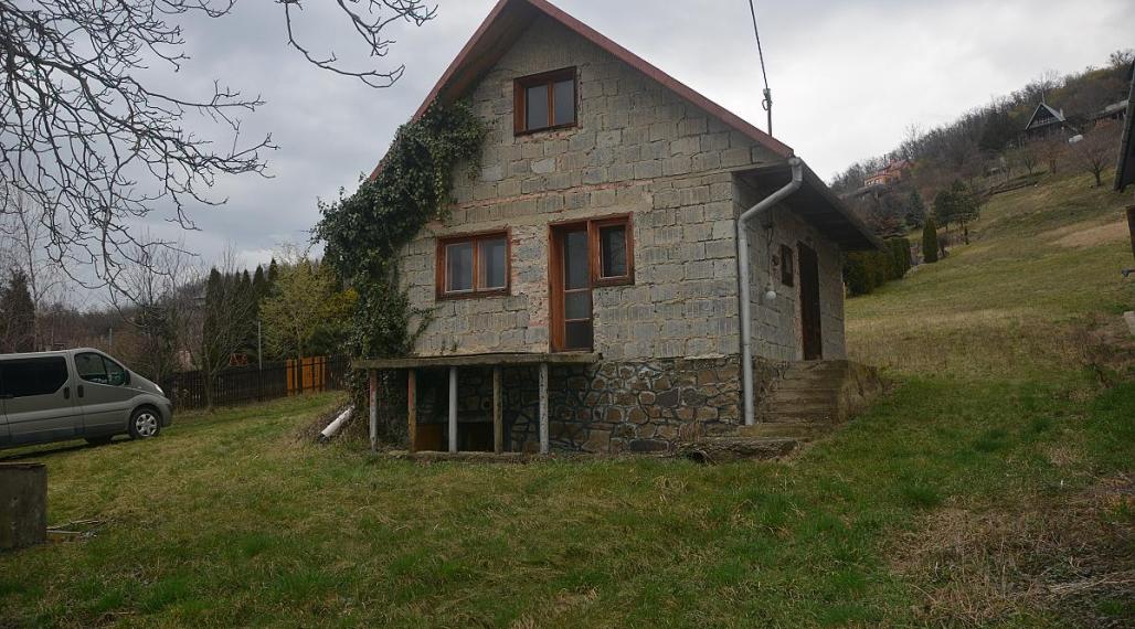 Rekreačný pozemok s chatou vo viniciach – Vinné, Zemplínska šírava