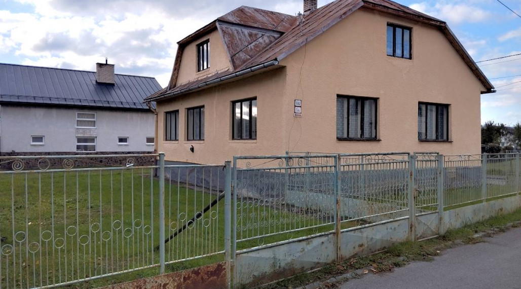 Rodinný dom v Snine – za cenu bytu!