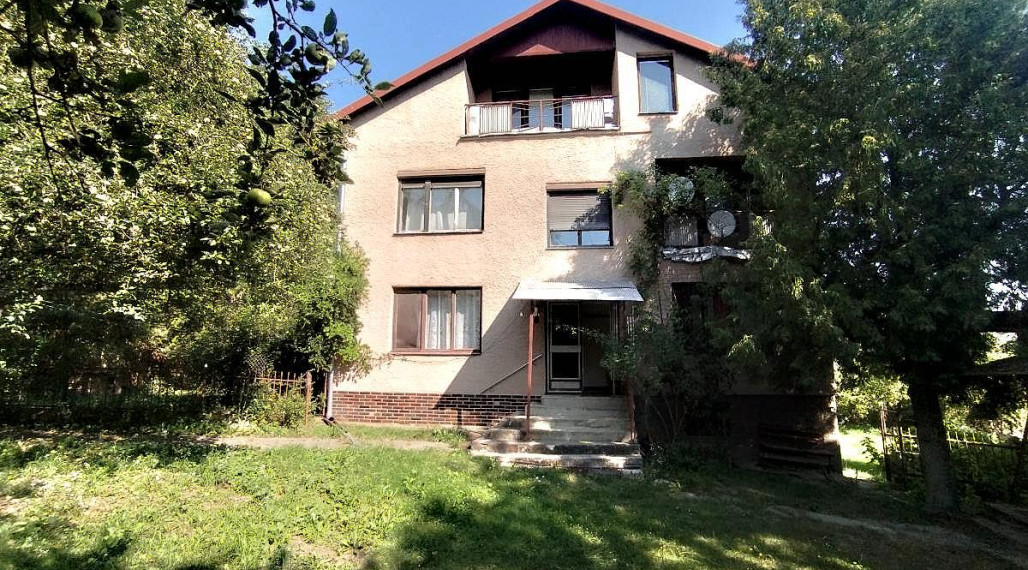 Rodinný dom pod lesom na predaj – Ptičie, časť Podskalka