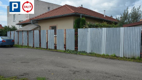 Na prenájom zrekonštruovaná kancelária s vlastným parkovaním - fotografia 6