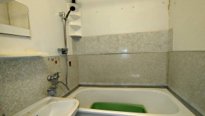NA PREDAJ 2,5-IZBOVÝ BYT V CENTRE MESTA – KUKORELLIHO ULICA - fotografia 9