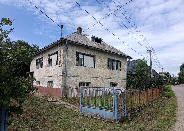 Rodinný dom v pôvodnom stave v malebnej obci Čabiny