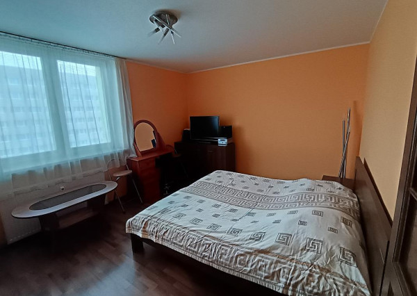 Zariadený 1-izbový byt v centre – na predaj