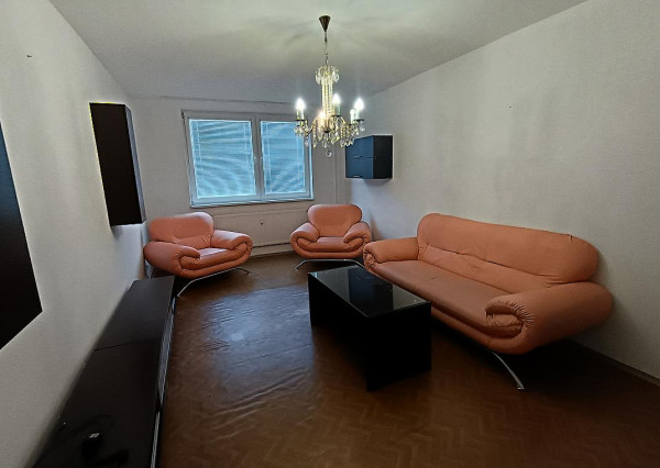 PRENÁJOM: Priestranný 3-izbový byt so špajzou (73 m²) – Humenné, pod Sokolejom