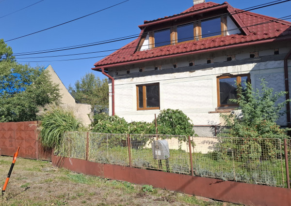 RODINNÝ DOM V CENTRE STAKČÍNA – UL. DUCHNOVIČOVA