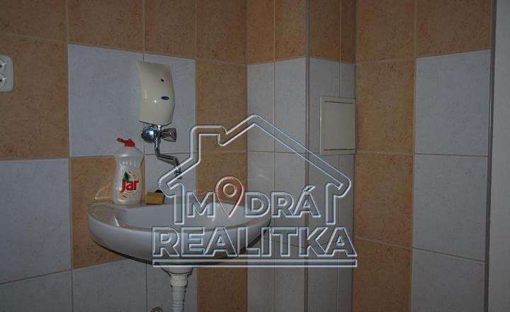 Na predaj samostatné kancelárske priestory v Humennom - fotografia 2