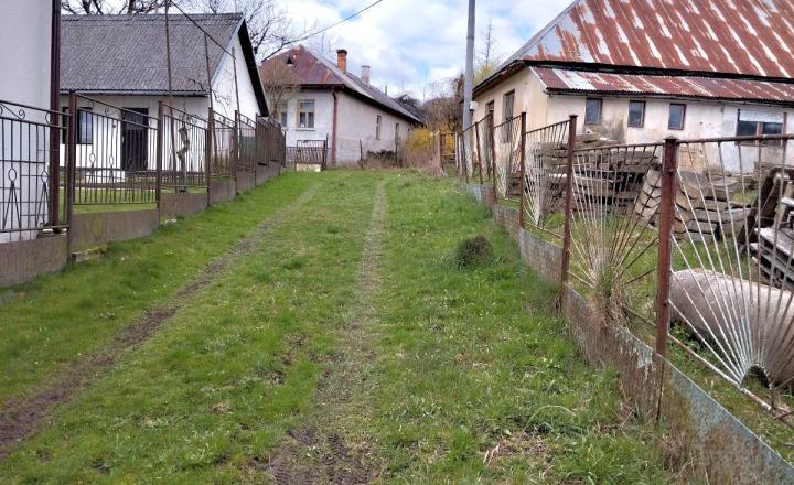 Chalupa na samote s dvoma  pozemkami – Pichne, okres Snina - fotografia 6