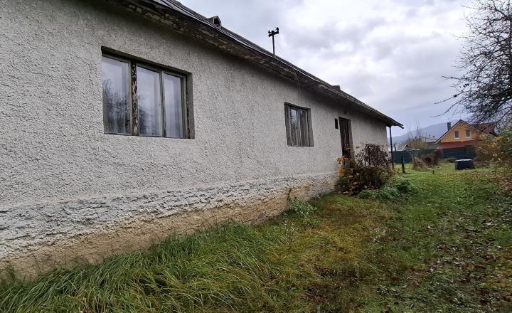 Rodinný dom / chalupa – Dlhé nad Cirochou - fotografia 3
