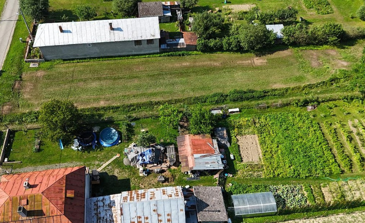 Stavebný pozemok s jedinečným bonusom na záver - fotografia 2