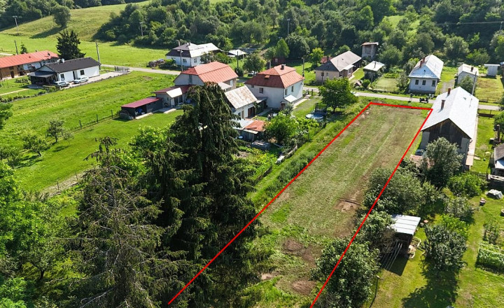 Stavebný pozemok s jedinečným bonusom na záver - fotografia 4