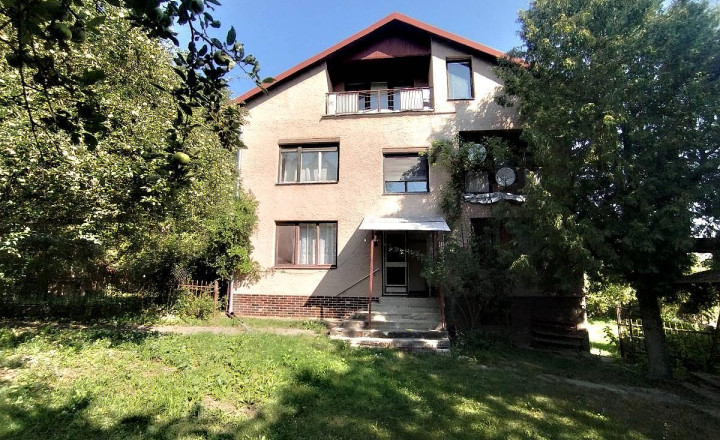 Rodinný dom pod lesom na predaj – Ptičie, časť Podskalka