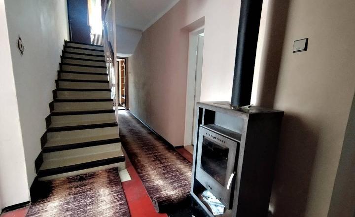 Rodinný dom pod lesom na predaj – Ptičie, časť Podskalka - fotografia 2