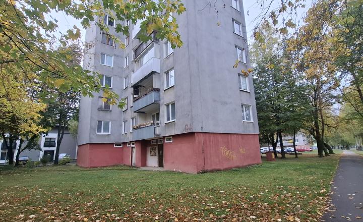 3-IZBOVÝ BYT – PČOLINSKÁ - fotografia 2