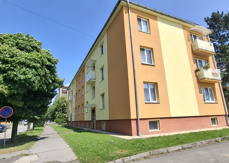 Predaný: 3-izbový byt