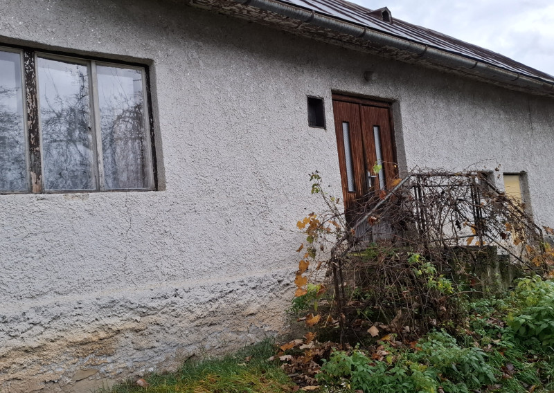 Rodinný dom / chalupa – Dlhé nad Cirochou